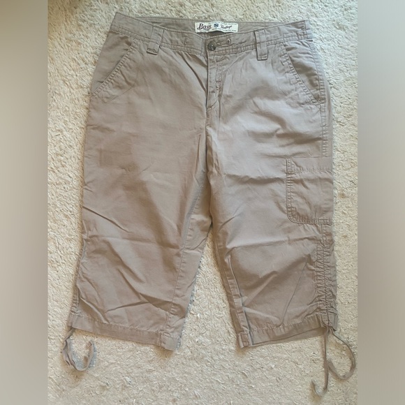 Pants - 5/$20 Capri cargo pants